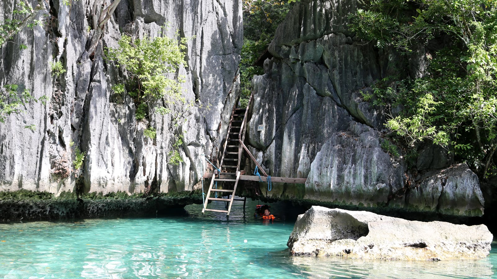 The Twin Lagoon between limestone cliffs at Coron, Palawan, Philippines